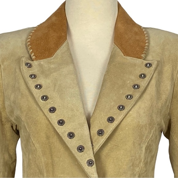 Cheyenne Outfitters suede leather jacket with pockets. - Picture 2 of 11